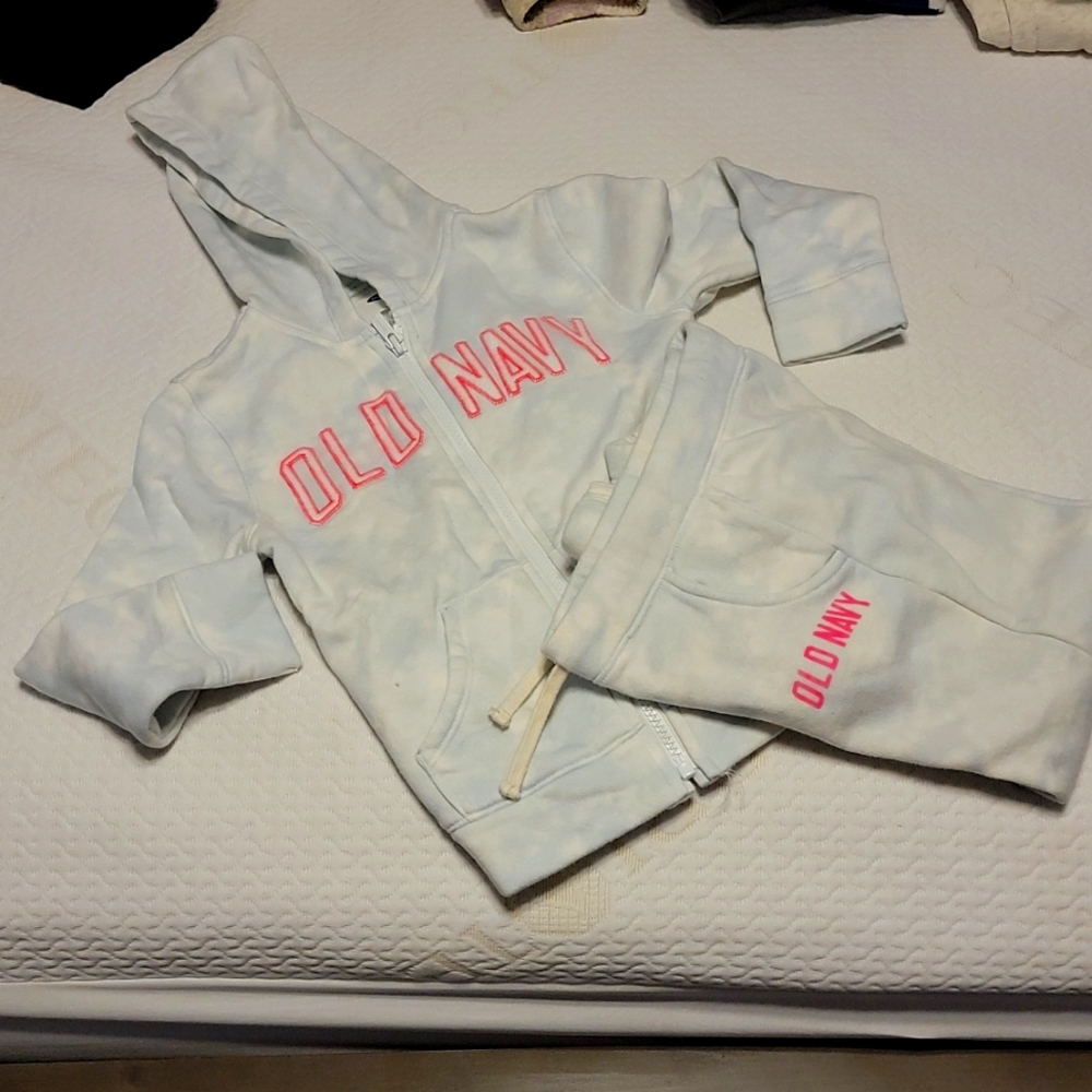 Sweatsuit